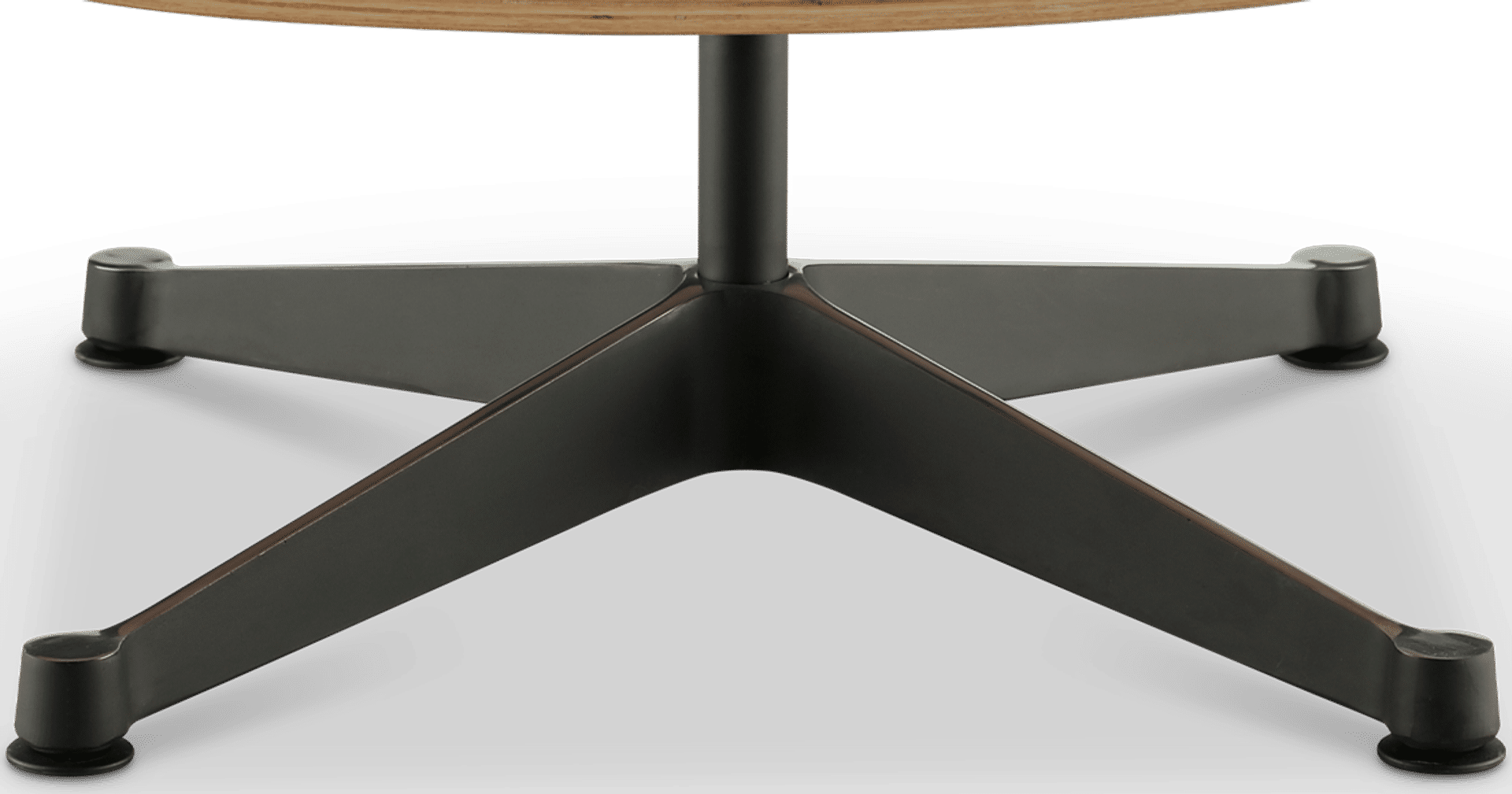 Eames Style Lounge Chair 670 Stool