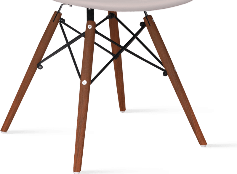 DSW Style Chair