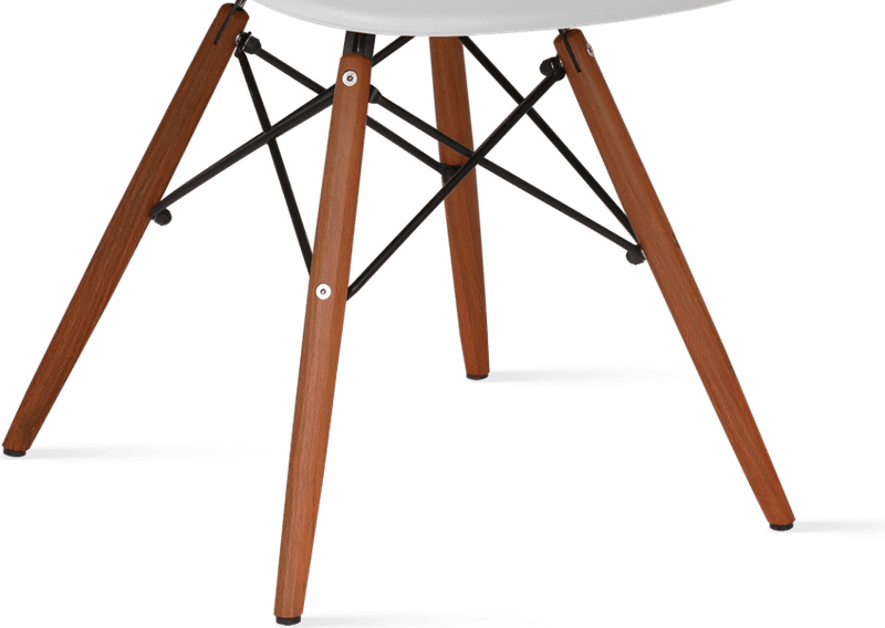 DAW Style Plastic Dining Chair
